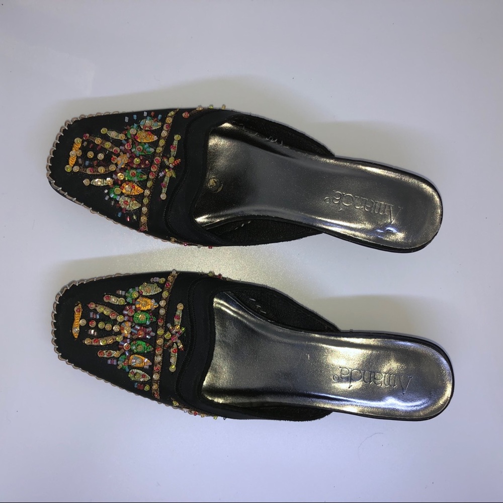 Amanda Beaded Mob Wife Slip on Sandals‎ Women's 7.5M